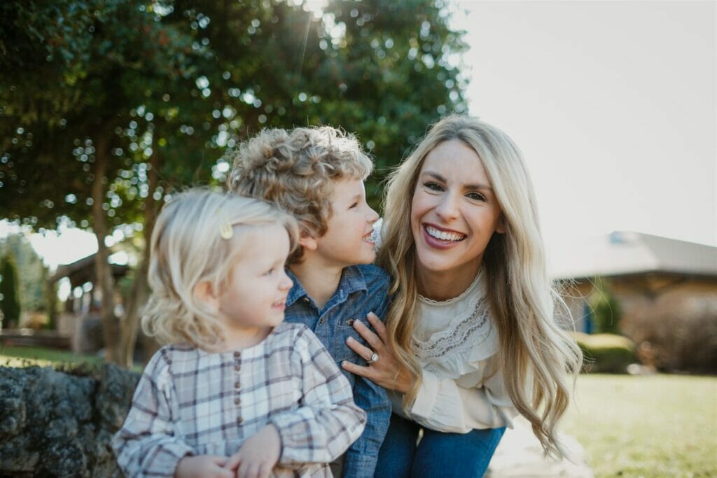 wife and childern of dr chase kelly